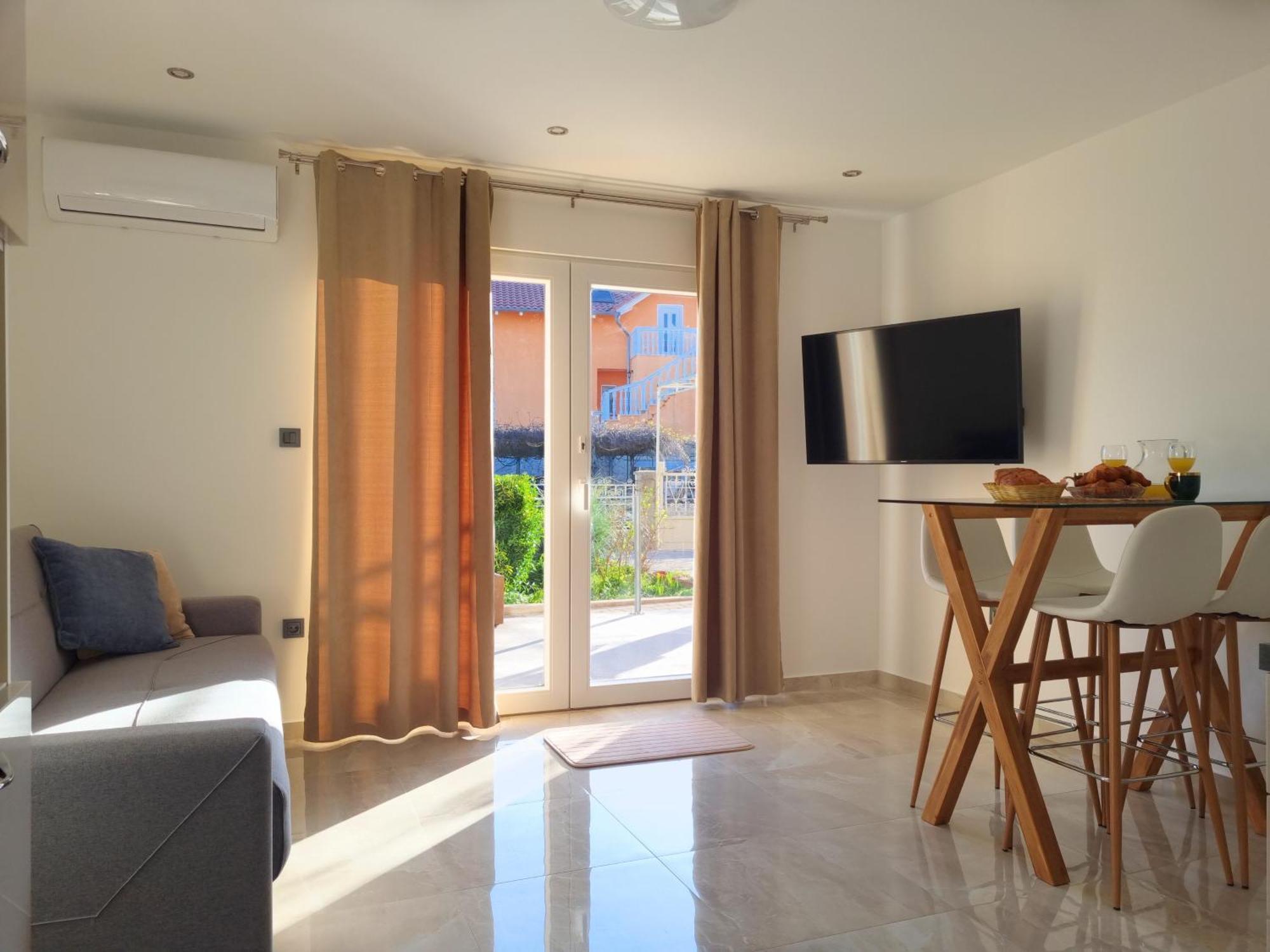 Gracienda Apartment Bilice Ngoại thất bức ảnh