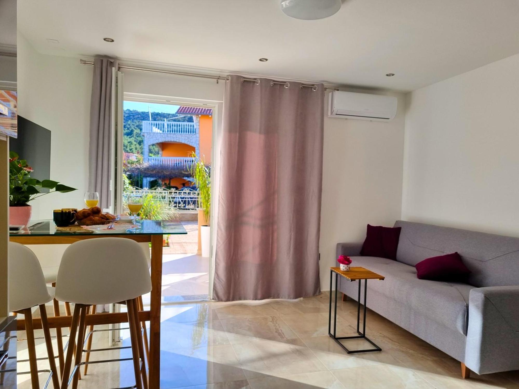 Gracienda Apartment Bilice Ngoại thất bức ảnh